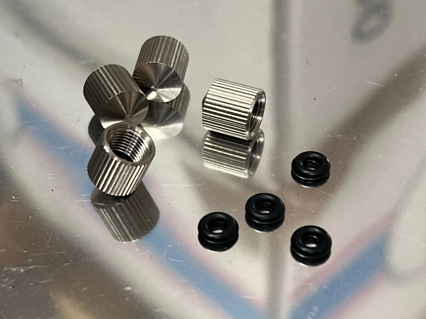 4 pcs Titanium Valve Stem Caps Set (Silver)