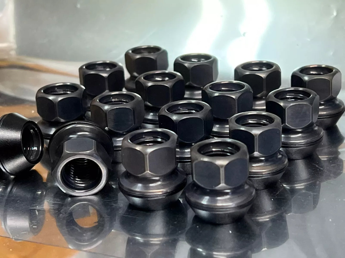 20x Black Titanium Lug Nut 12x1.5 Rotating Floating Seat 60deg HEX17