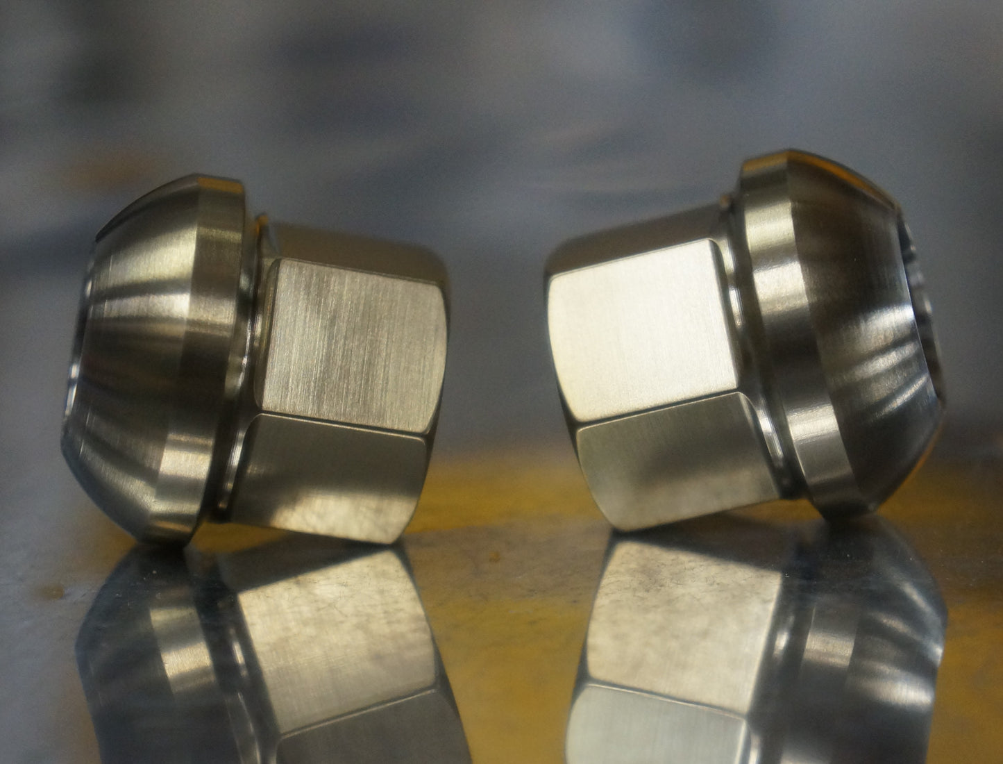 ZAKGEAR 20x Gold Titanium Lug Nuts 14x1.5 R14 Open End Porsche