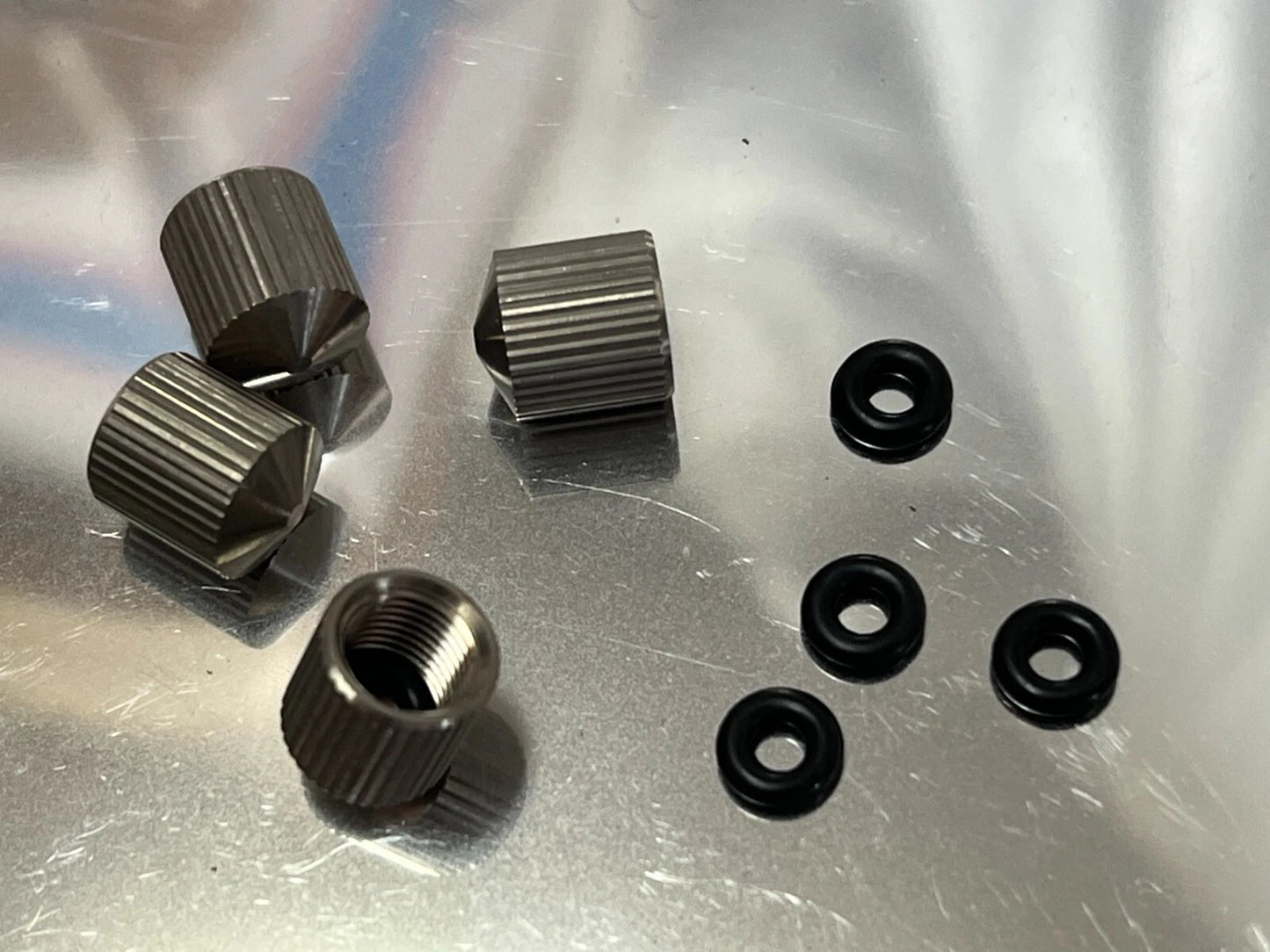 4 pcs Titanium Valve Stem Caps Set (Silver)