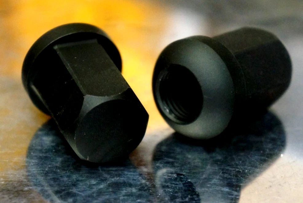 20 pcs Porsche M14x1.5 Black Alloy Wheel Lug Nut Set