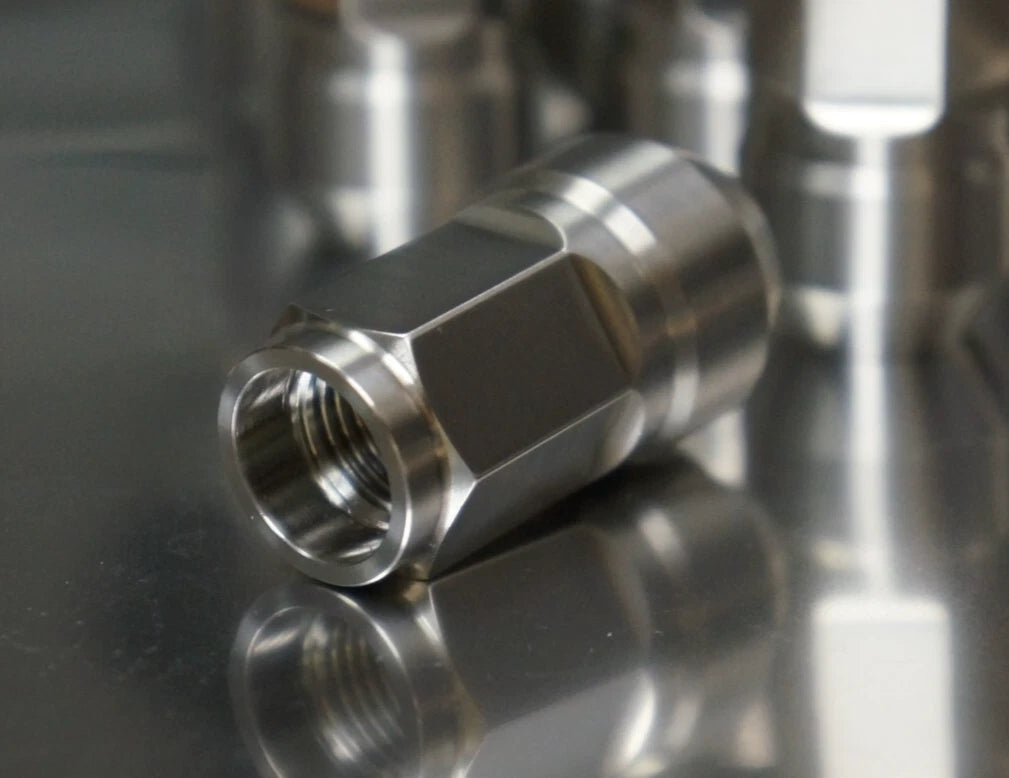 20 pcs Titanium Lug Wheel Nut 14x1.5 HEX19 3/4' 60-deg seat