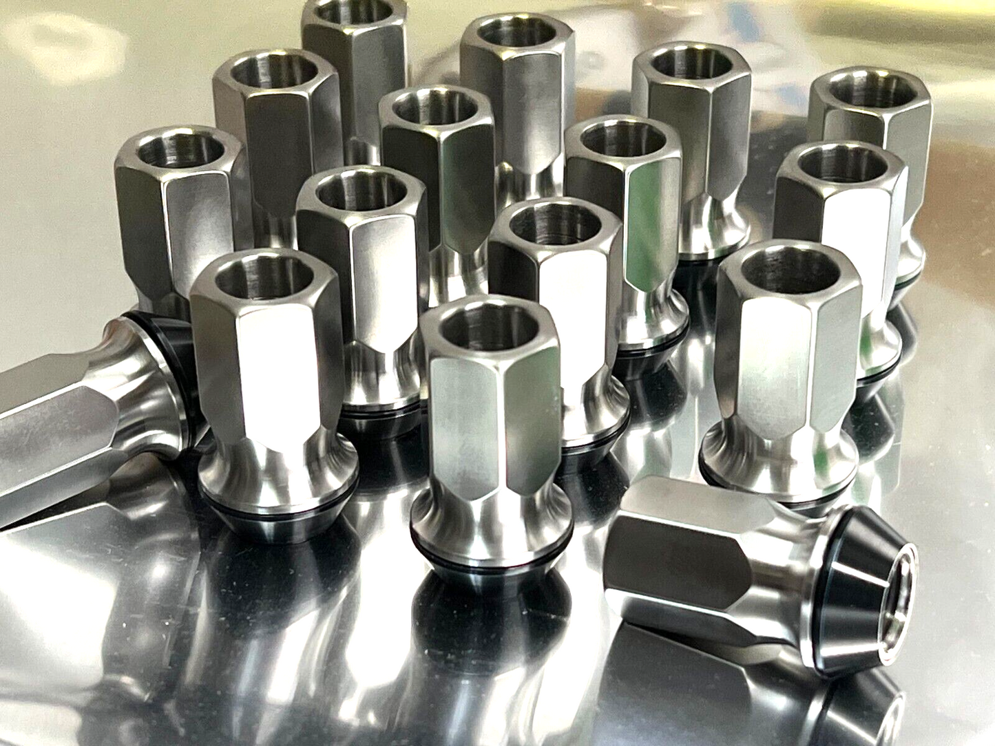 Titanium Lug Nut M12x1.25 HEX 17 60 Degree Floating Seat Open End 20pcs
